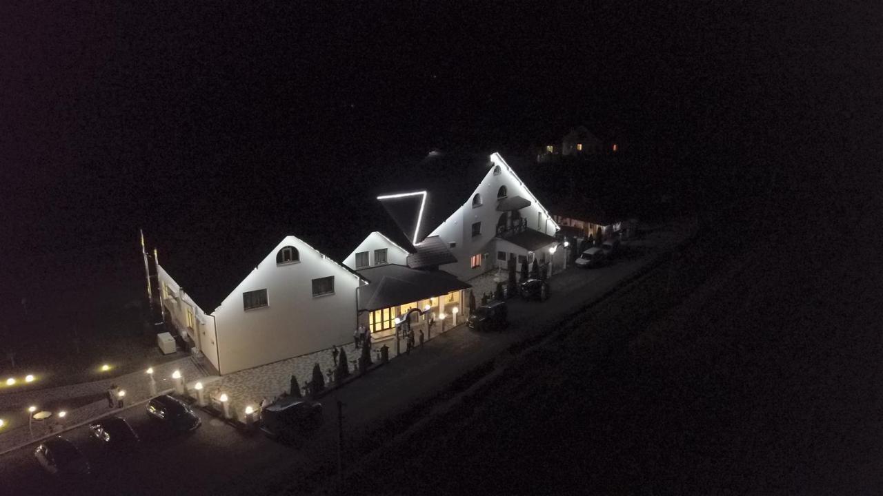 Золота Гора Hotel Starunya Ngoại thất bức ảnh